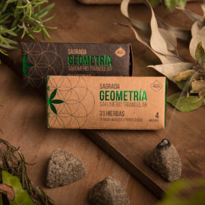 Triangolo Geometria - 31 Erbe - SAGRADA MADRE