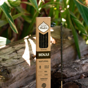 Natural Benzoino