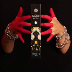 Sagrada Madre - Linea India Black - ORIGEN (CONFIANZA)