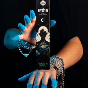 Sagrada Madre - Linea India Black - LUNA (INTUICION)